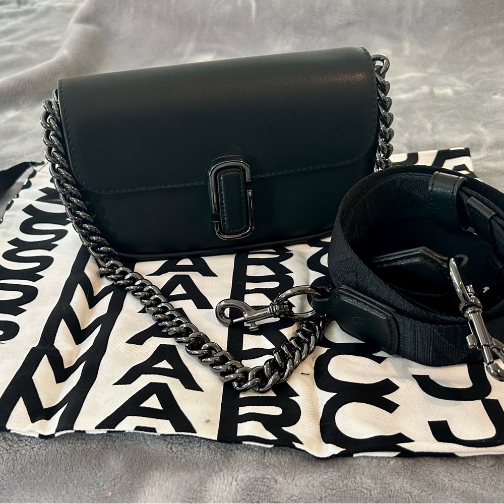 Marc Jacobs J Marc Black Crossbody Bag with Chain